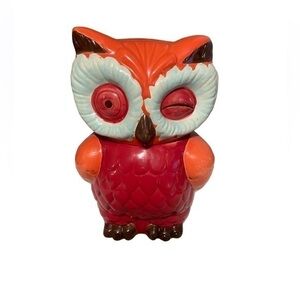 CERAMIC Vintage Owl cookie jar red/orange winking eye